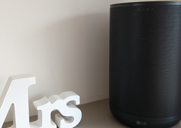 Review LG WK7 ThinQ smart speaker